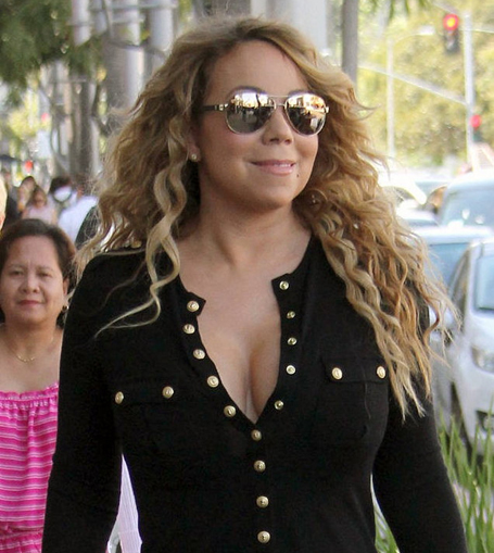 Mariah Carey: Las Vegas brings my family together | mcarchives.com