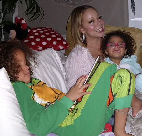 Mariah enjoys family time with Monroe and Moroccan | mcarchives.com