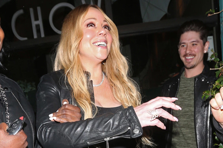 Mariah replaces engagement ring with butterfly bauble | mcarchives.com