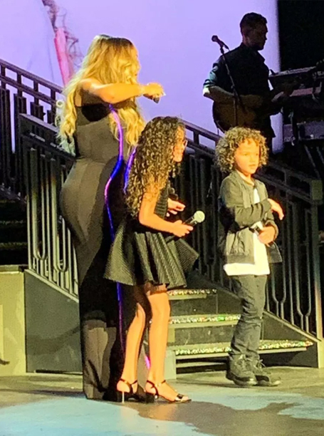 BWW Review: Caution world tour, Royal Albert Hall | mcarchives.com