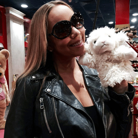 Mariah Carey's kids can't stop smiling | mcarchives.com